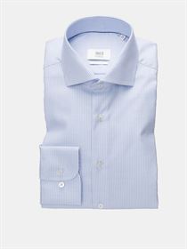 Eterna by1863 premium lyseblå two ply twill skjorte. Slim Fit 3435 10 FD82